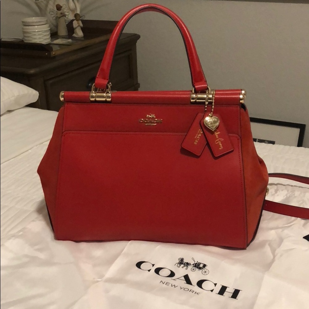 SOLD!!!! 🤑 - COACH Selena Gomez Grace Bag